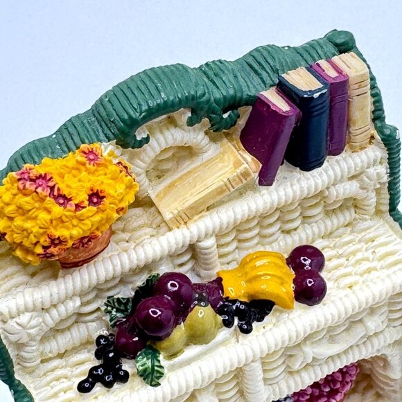 Avon Vtg Victorian Memories Collection Miniature Terrace Set Furniture Bonus Pc - Picture 14 of 16